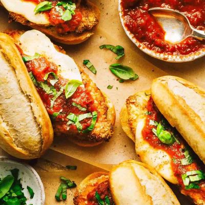 Filetes de pollo empanados con aceite de oliva virgen extra